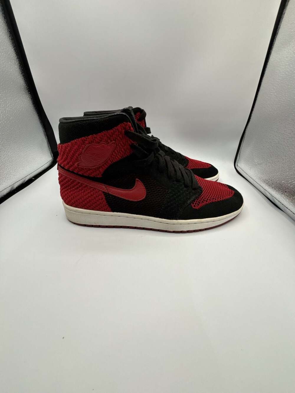 Air Jordan 1 Retro High OG Flyknit 'Bred'